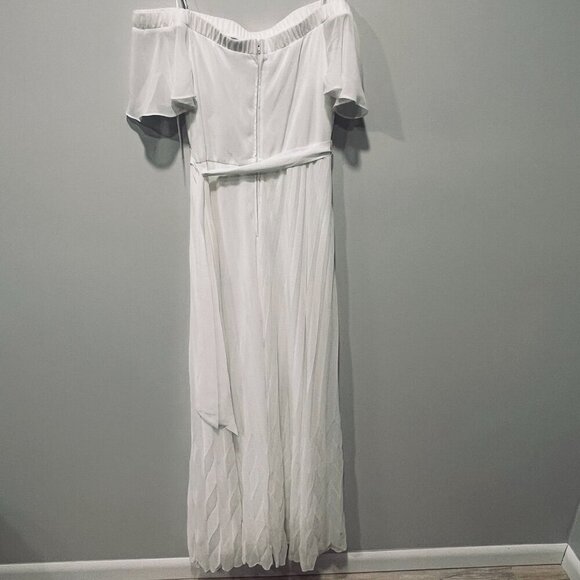 BISOU BISOU Off White Chiffon Off shoulder Pleated bottom Maxi long formal dress - Picture 3 of 7